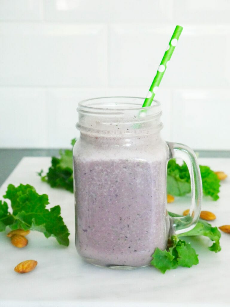 Blueberry kale smoothie