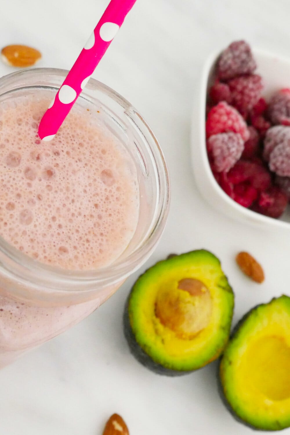Chocolate raspberry smoothie weight gainer shake (+ Tips!) via @thesmoothiesite