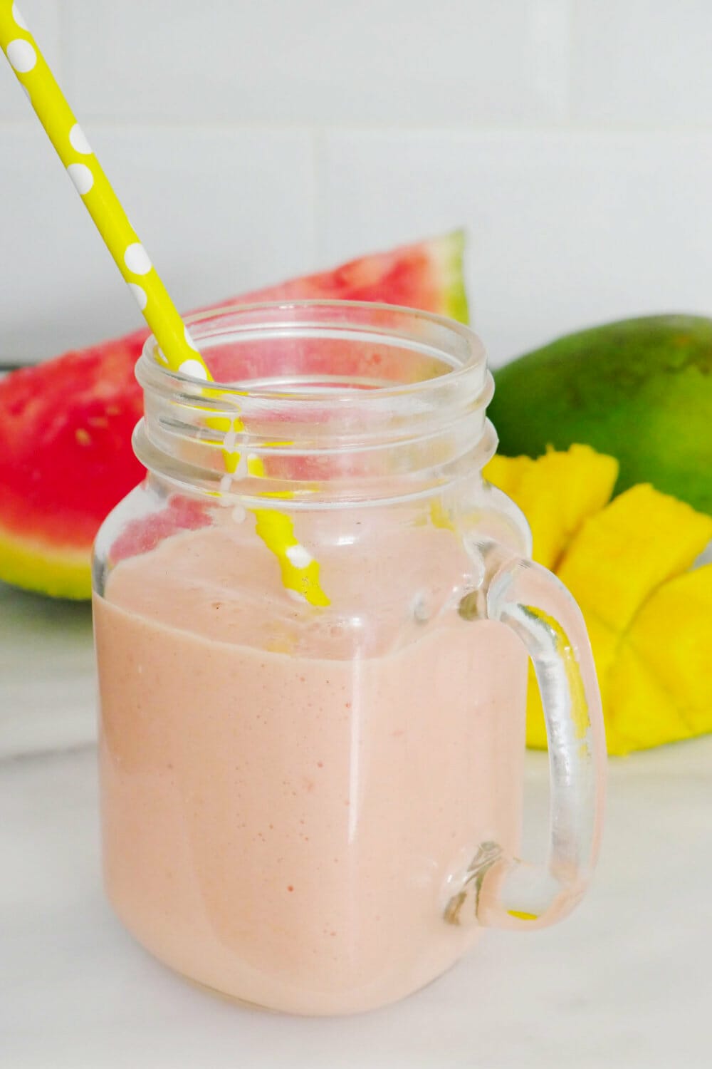 https://cdn.thesmoothiesite.com/wp-content/uploads/2021/01/Healthy-mango-watermelon-smoothie-for-weight-loss.jpg?lossy=1&fit=683%2C1024&ssl=1